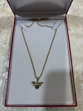 Le Vian Bee Pendant with 2 Gold 14k Necklaces / Chocolate and Black Diamonds.